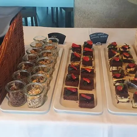 Fabrika Hotel 4*
