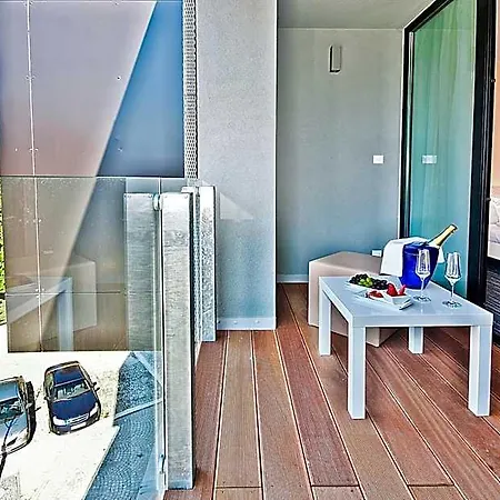 Hotel Fabrika 4*