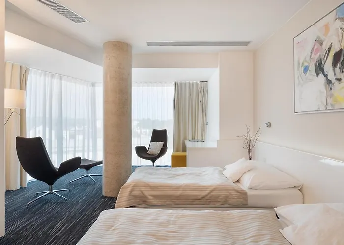 Hotel Fabrika 4*